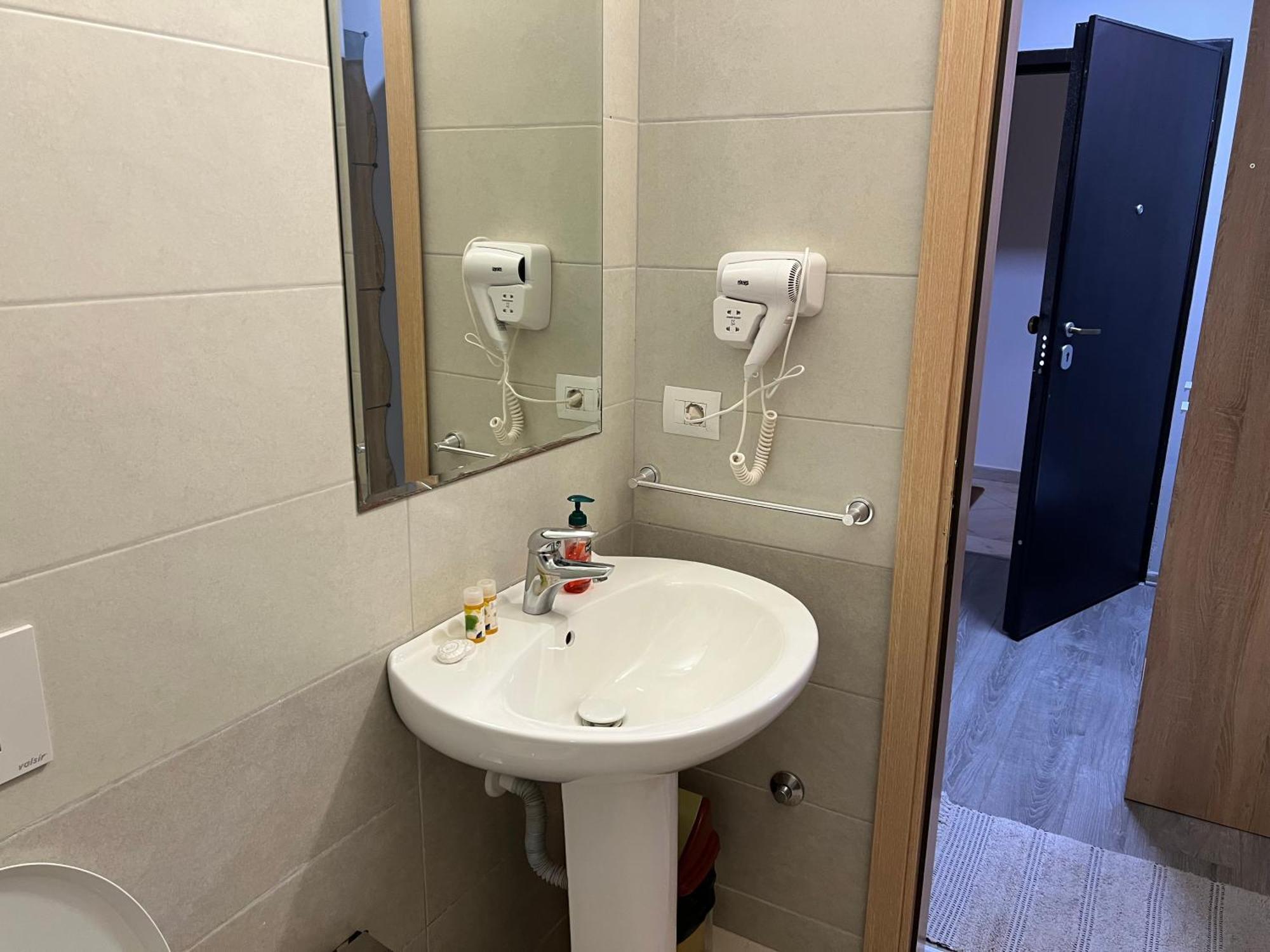 Apartamente Oslo Vlorë מראה חיצוני תמונה